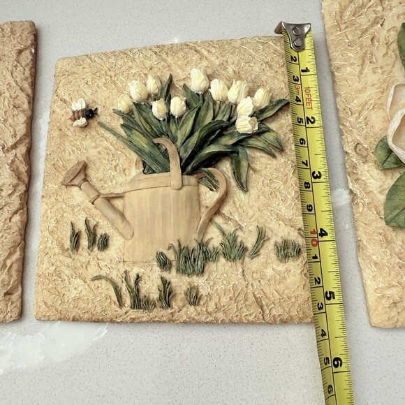 Cheri Blum Set Of 3 3D Resin Hanging Wall Plaques Plants Butterflies And Herbs - Picture 10 of 12